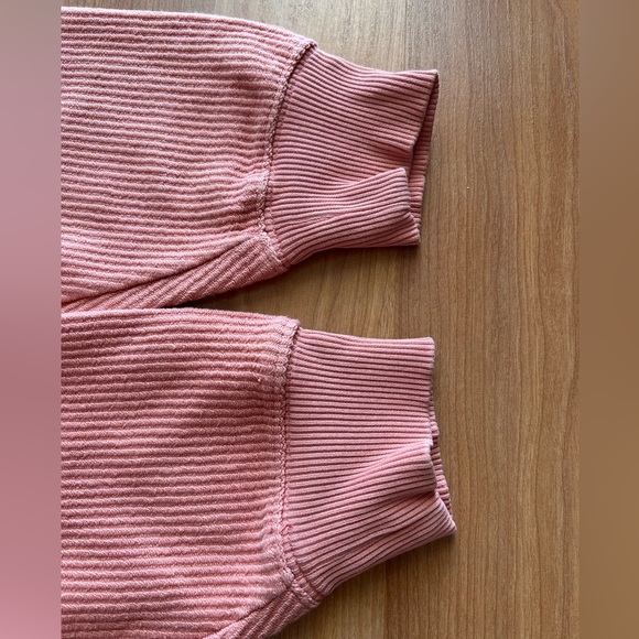 Aerie Ribbed Crewneck Sweatshirt Pink Textured Pullover Size SP - Picture 7 of 13